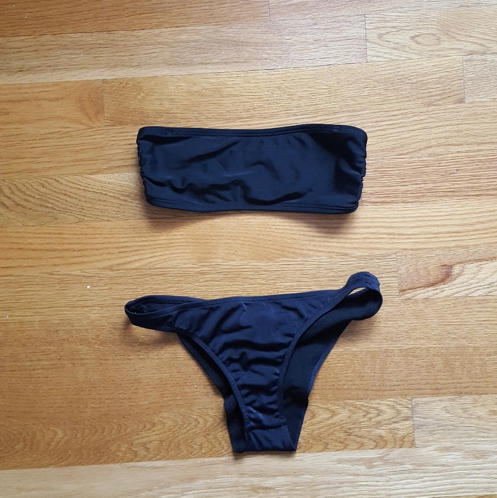 Black Bikini